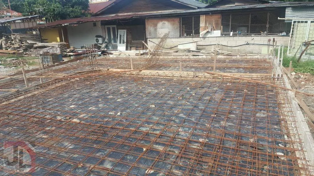 Bachang Temple Office Building steel reinforcement mesh laid for the ground slab